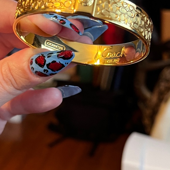 COACH Signature “C” GOLD BANGLE BRACELET - Picture 10 of 16